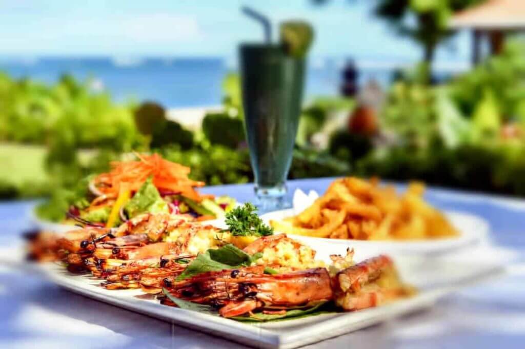 GRILLED PRAWNS AT NUSA DUA BEACH GRILL